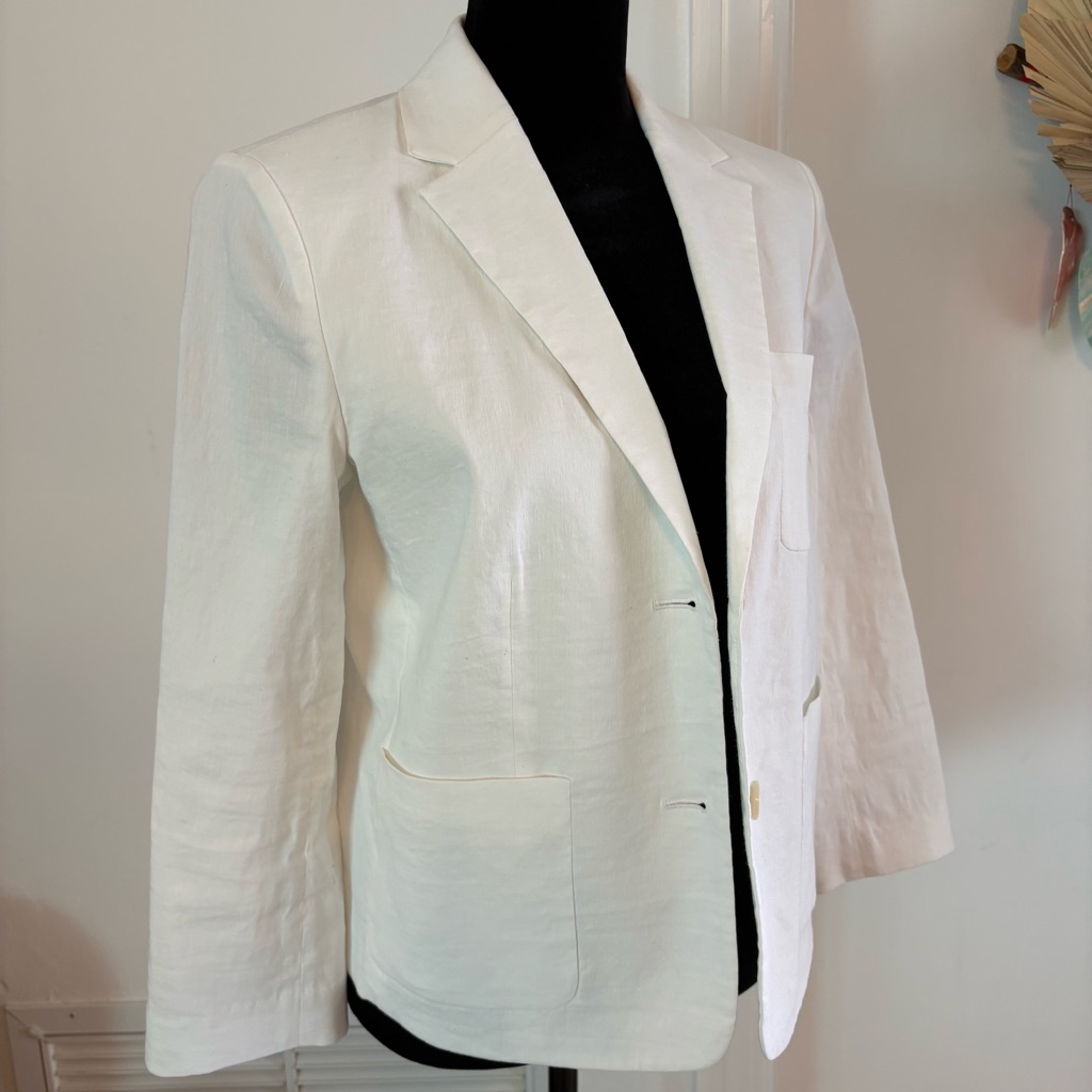 Theory White Linen Blend Lined Blazer Jacket! Excellent Condition. Sz 2